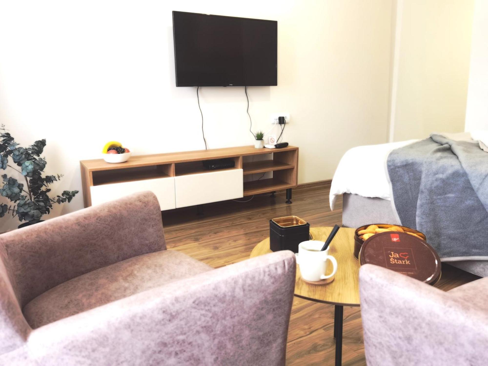 Dani Lux Belgrade Center Studio Apartment Esterno foto